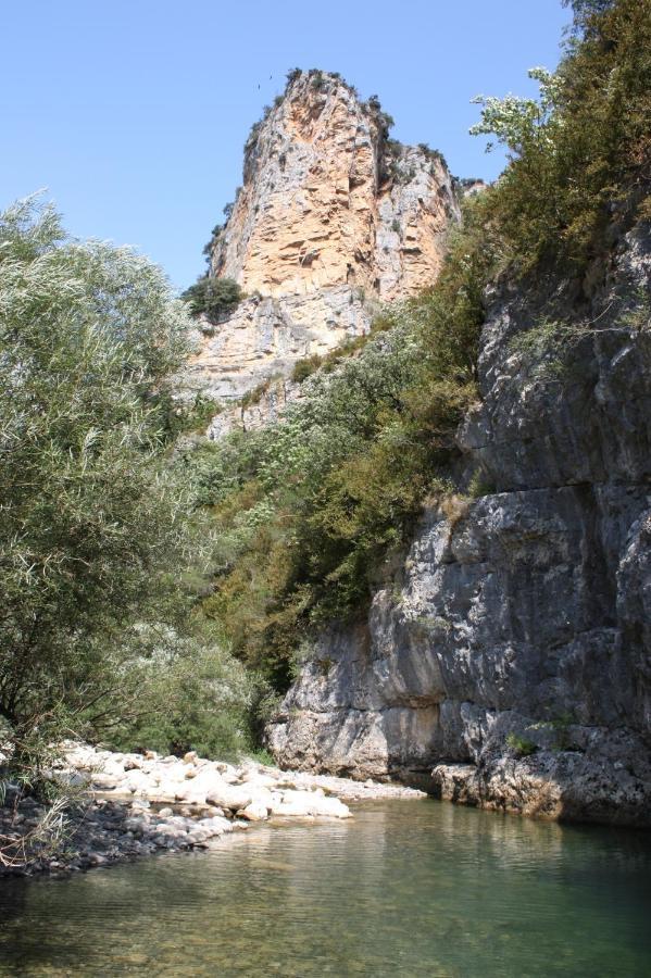 Biniés Casa Campo, Casa Rural Entre Jaca Y Anso מראה חיצוני תמונה